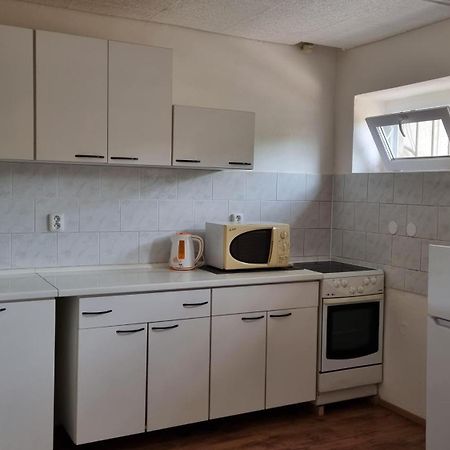 Apartmany Vinarstvi Klucov Lstibor Extérieur photo