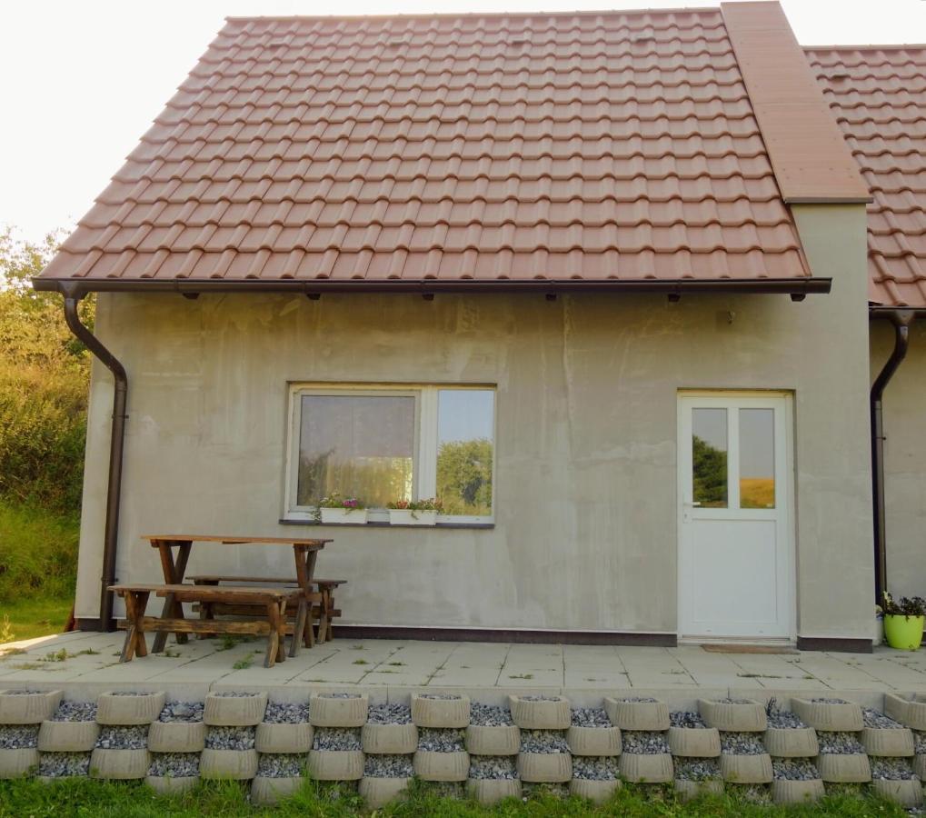 Apartmany Vinarstvi Klucov Lstibor Extérieur photo