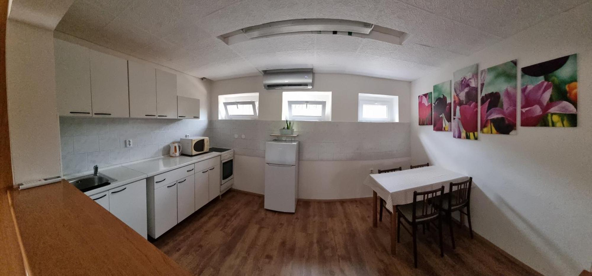 Apartmany Vinarstvi Klucov Lstibor Extérieur photo